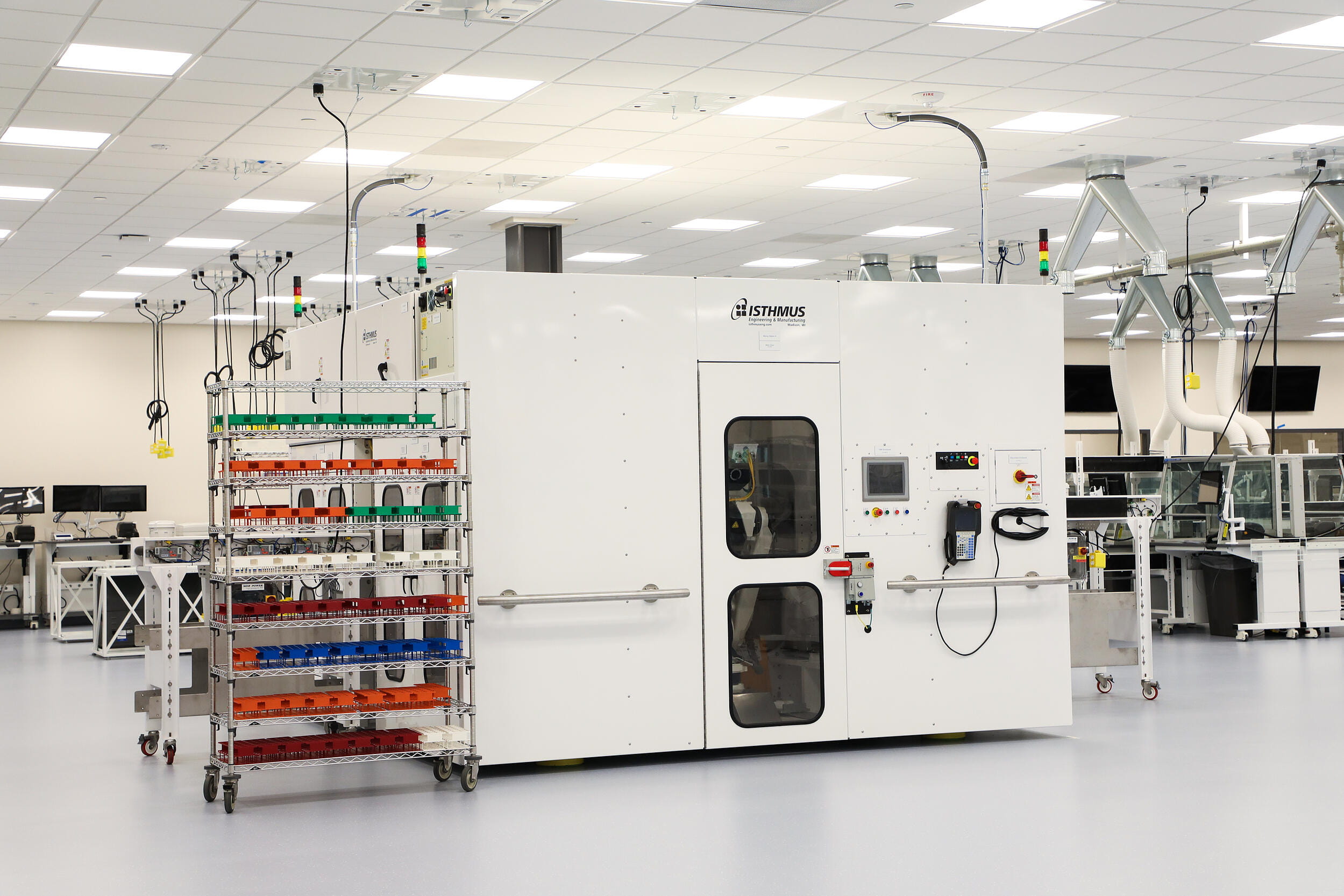 A large, automated mixing station is one component of the flexible, automated laboratory operations.